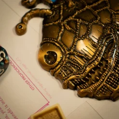 Fanattik Rollenspiel^Dungeons & Dragons 50th Anniversary Beholder Medaillen 2er Set