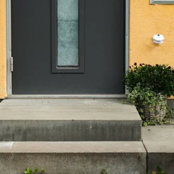 InnovAdvance Draußen^Katzenklingel