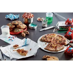 Titan Books Ltd Küche^Marvel Avengers Campus – The Official Cookbook