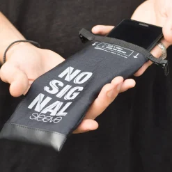TOCA Accessoires^No Signal Sleeve RFID Schutzhülle
