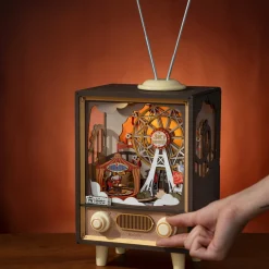 Robotime Licht|Holzbausätze^Retro-Fernseher Spieluhr Holzbausatz
