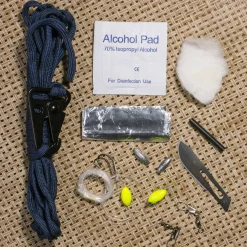 thumbsUp Draußen^Survival Kit - 12 in 1 Outdoor-Tool